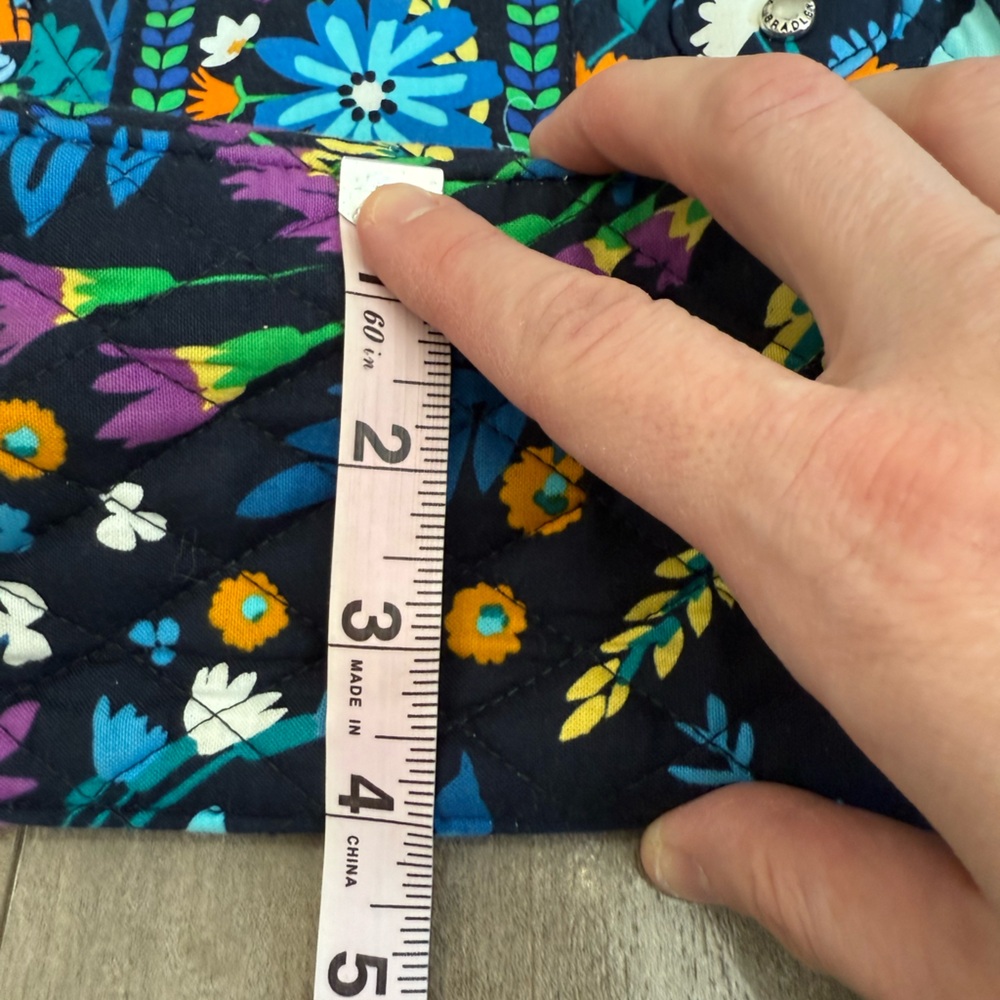 Vera Bradley Midnight Garden Medium Shoulder Bag Floral Colorful Quilted Read - Picture 13 of 13